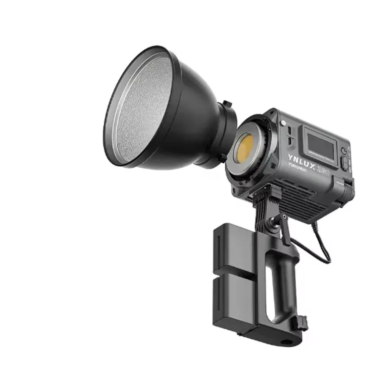 Фото Новый портативный светодиодный видеосвет YONGNUO LUX200 YNLUX200 200W 2700K-6500K с мощностью 200 Вт, COB-матрицей и регулируемой цветовой температурой №2