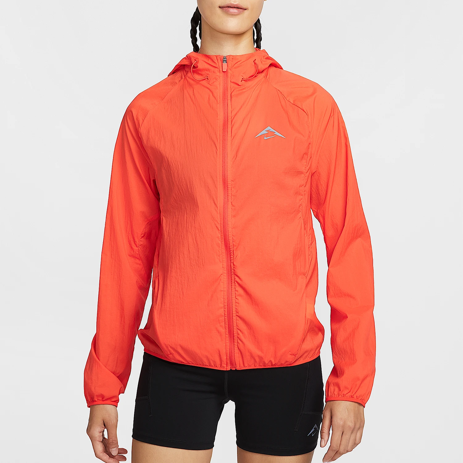 Фото Оригинальная женская спортивная куртка Nike Trail Repel для бега по бездорожью HJ2251-633 №1