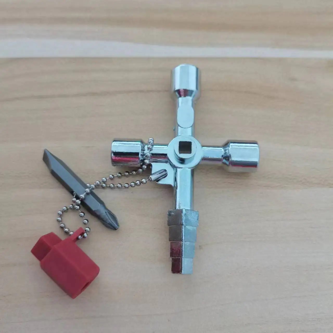 

Многофункциональный ключ-шестигранник RPXBGUCKARHG