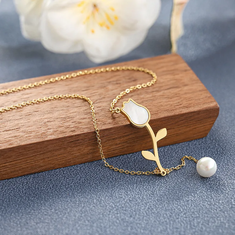 

2022 New Fashion Jewelry Rose Tulip Flower Necklace For Women Stainless Steel Necklace Trendy Personality Tassel Choker Femme