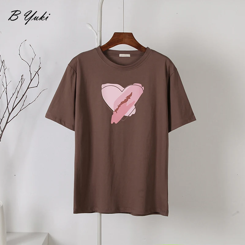 

Футболка женская летняя хлопковая с принтом сердечек и принтом