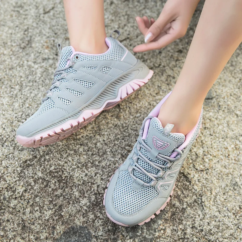 Women's Sneakers Lightweight Mesh Running Sneakers Casual Walking Breathable Outdoor Hiking Non-Slip Hiking Shoes