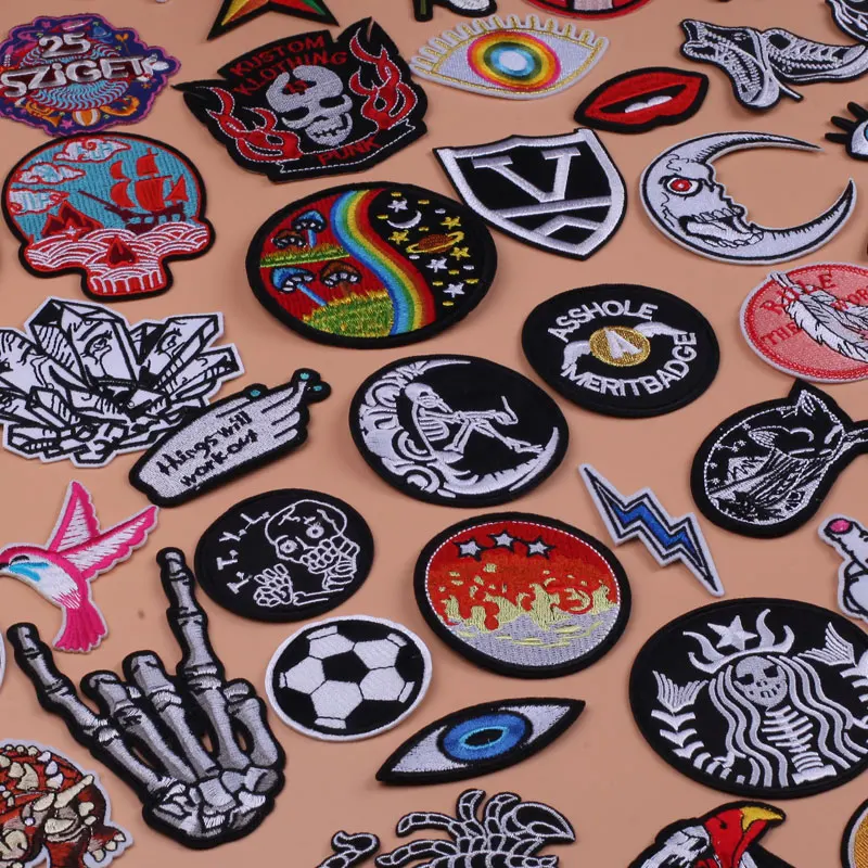 

Punk Skull Patches on Clothes Evil Eyes Lips Bird Flowers Iron on Patches for Clothing Thermoadhesive Embroidered Patch Badges