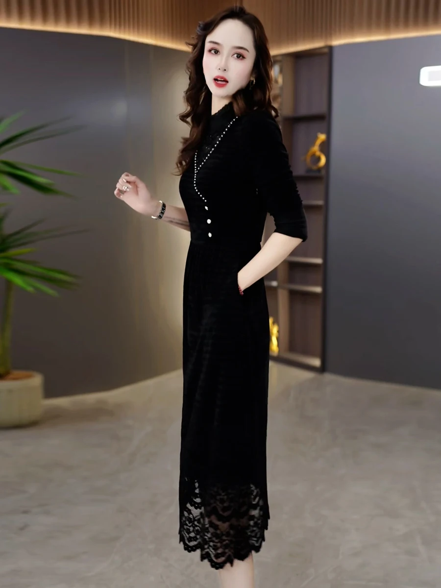 Утепленное женское платье на флисовой подкладке зима 2024 новое