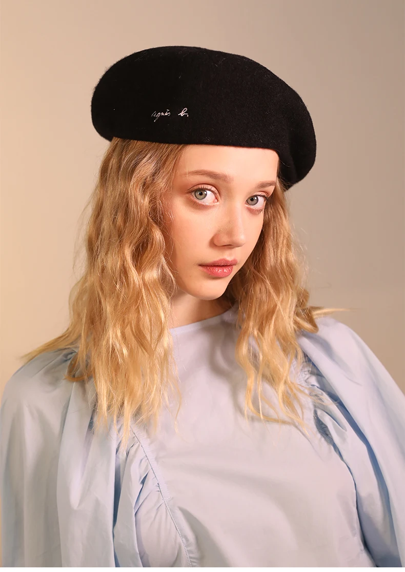 

2022 Spring and Winter New style Beret octagonal cap Whole colored hat Fashion wool return peaked cap for women