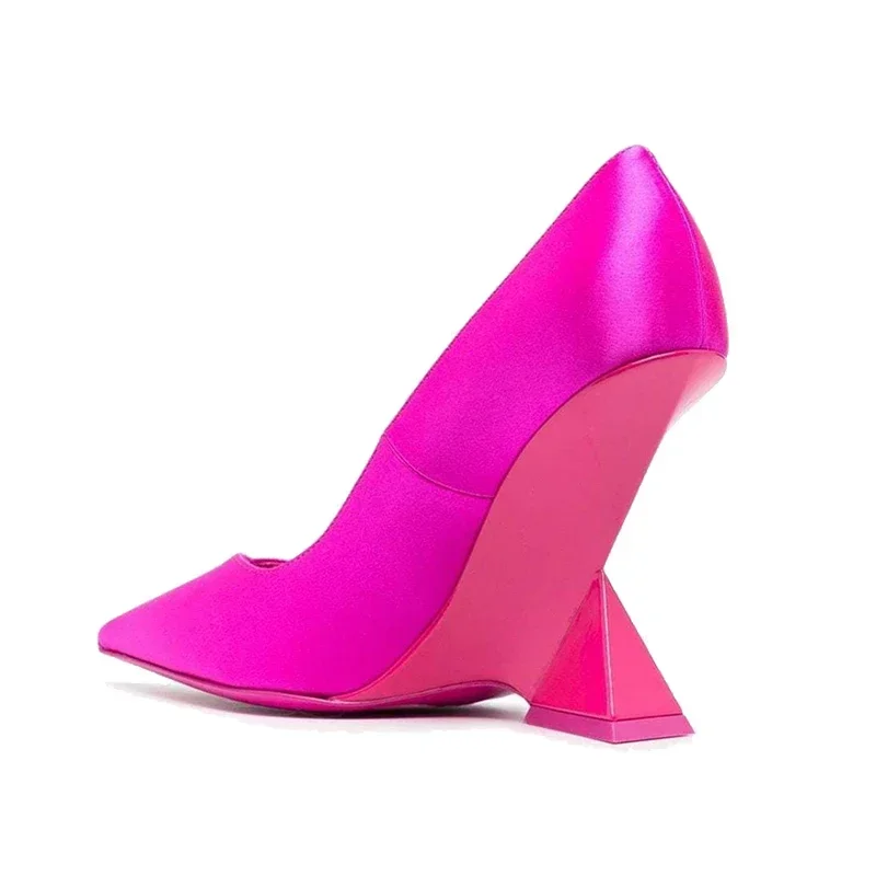 Брендовые модные атласные/лакированные туфли на высоком каблуке в форме кожи