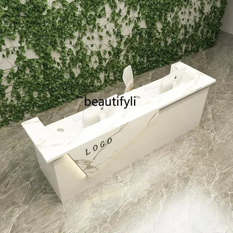 Простой современный изогнутый барный столик Салон красоты Оздоровье Клуб