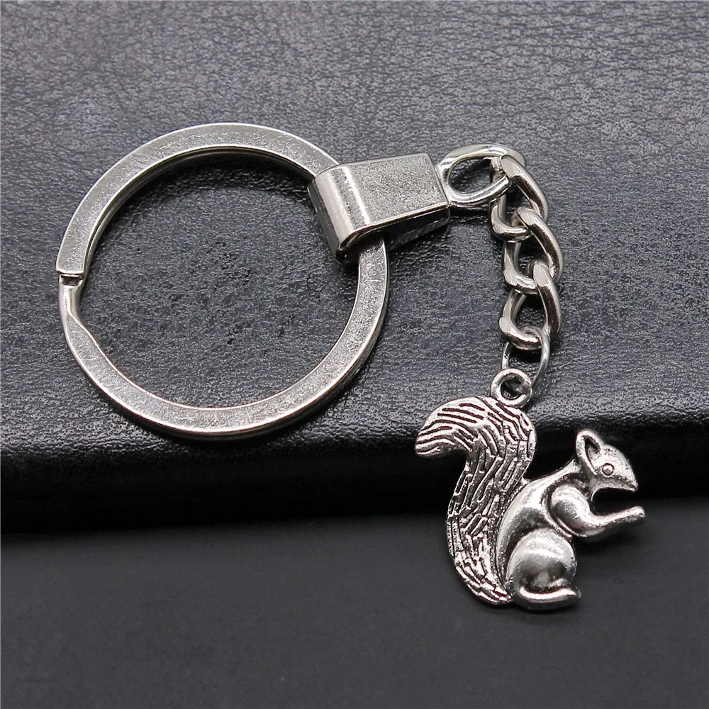 Прямая поставка мужской винтажный брелок 2 цвета 21x2 1 мм подвеска в виде белки