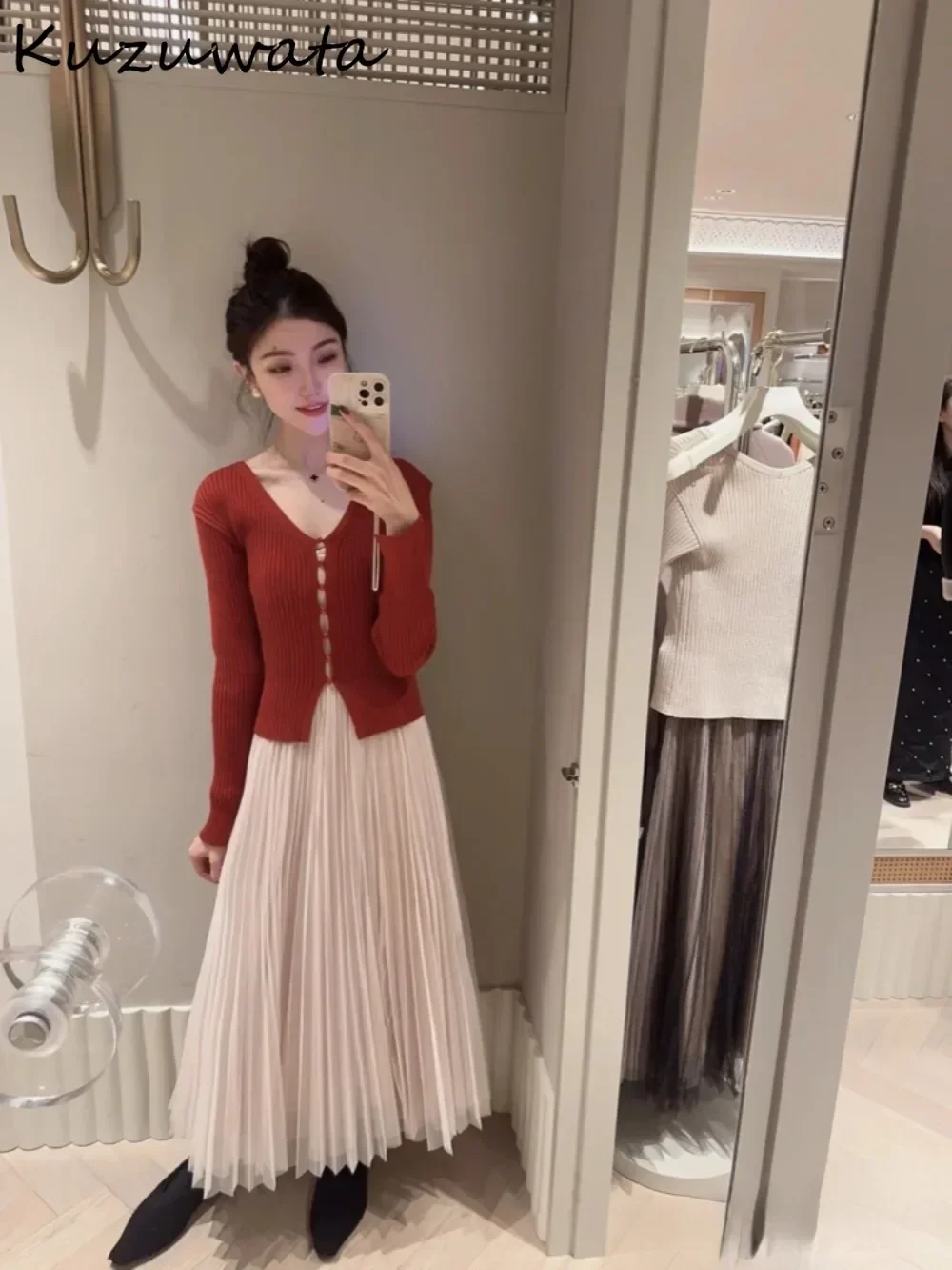 Элегантные трикотажные однобортные костюмы Kuzuwata с V-образным вырезом и длинным