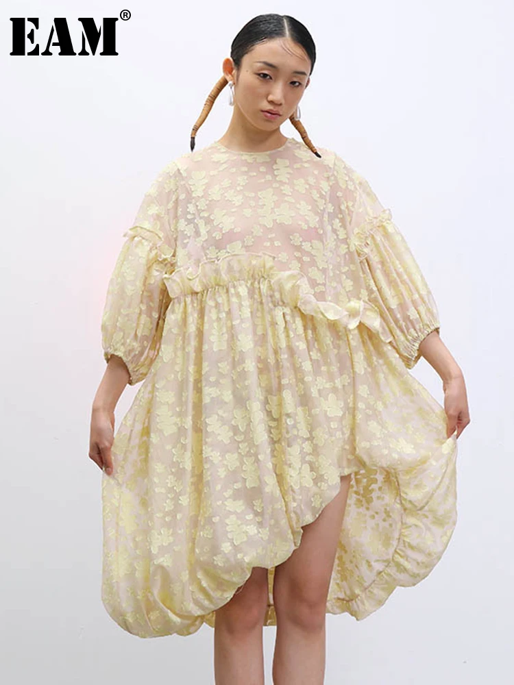 

[EAM] Women Yellow Pattern Printed Irregular Ruffles Big Size Dress New Round Neck Loose Fit Fashion Spring Summer 2022 1T9130