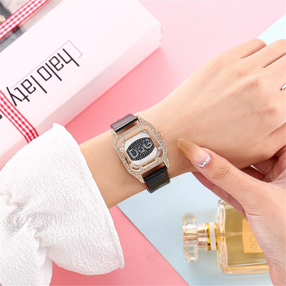 Luxury Rose Gold Starry Sky Dial Dress Watch For Women Simple Rhinestone Business Quartz Clock Wristwatch Leather Reloj Mujer