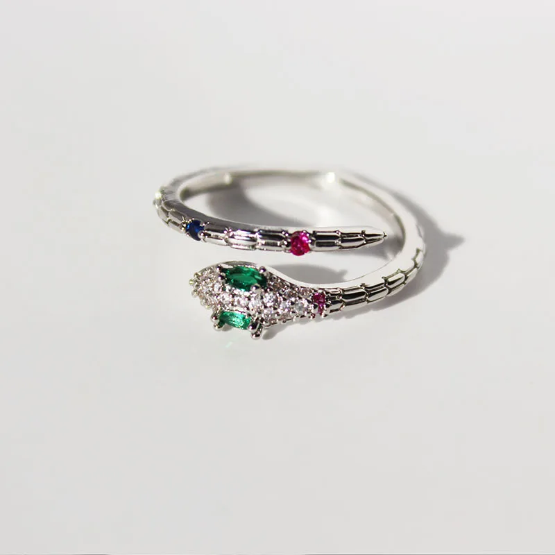 

Fashion Colored Zircon Snake Bone Chain Stacked Knuckle Ring Personality Snake Open Ring for Women Jewlery Gift