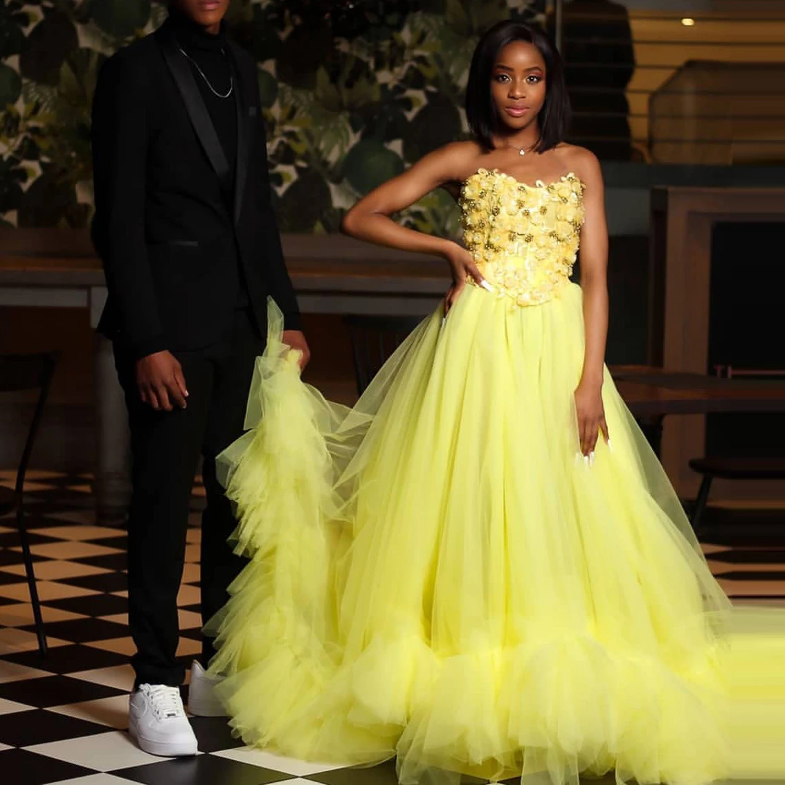 

Strapless Floral Dress Long Evening Dresses Women's Bridal Dress Ruffles Tulle Ball Gown Layered Tulle Dress With Train