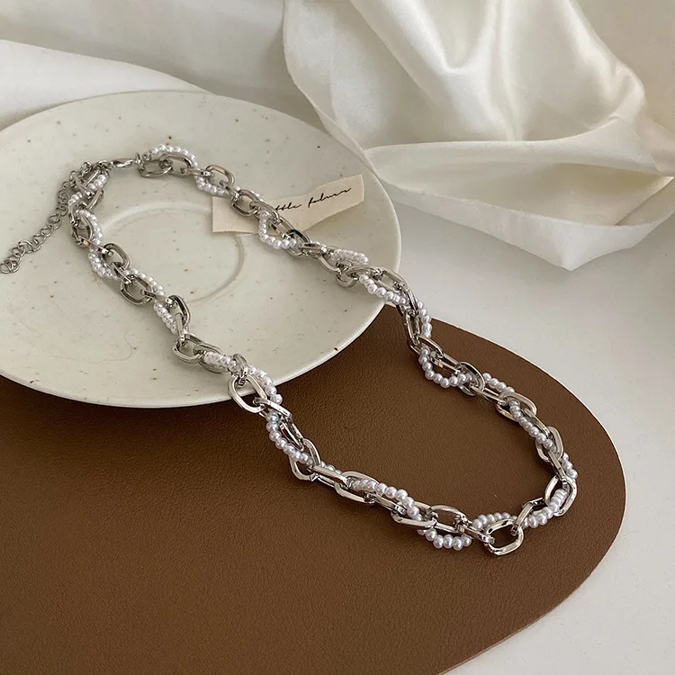 

Euro American Cool style luxury pearl vintage Neck chain For women girl personalized trend Necklace