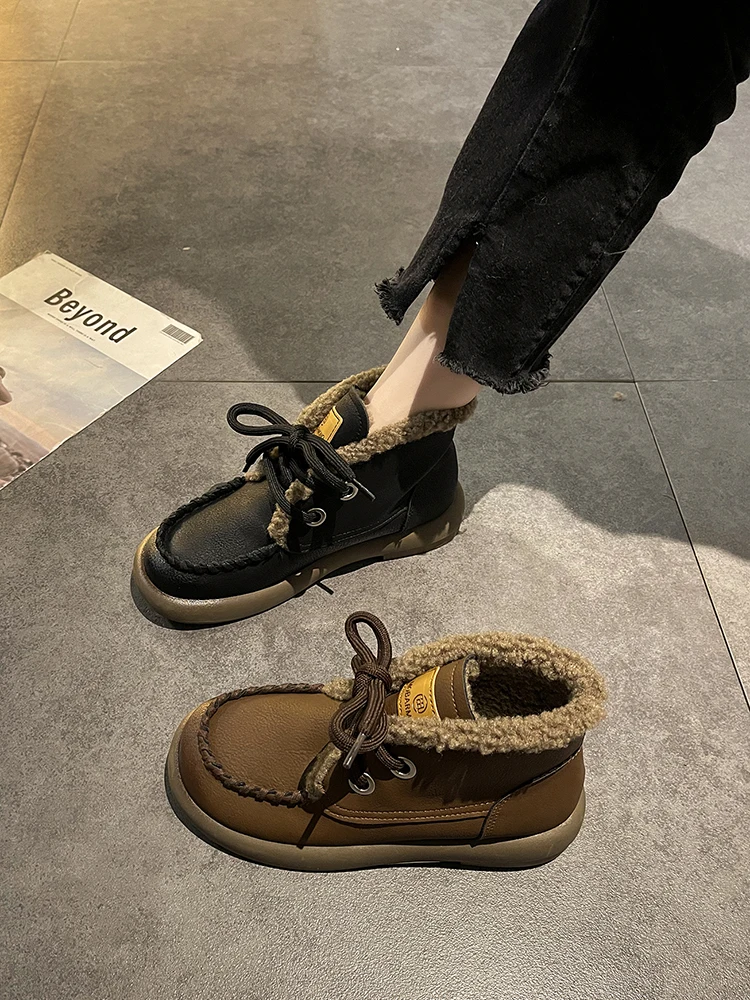 

Женская обувь, короткие ботинки, новинка сезона осень-зима 2022, модная плюшевая теплая хлопковая обувь на толстой подошве со шнуровкой