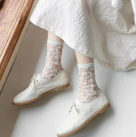 

Woman Socks 1 Pair Fashion Spring New Fashion Socks Summer Solid Hollow Out Women Soft Cute Long Socks For Women Mesh Thin Socks