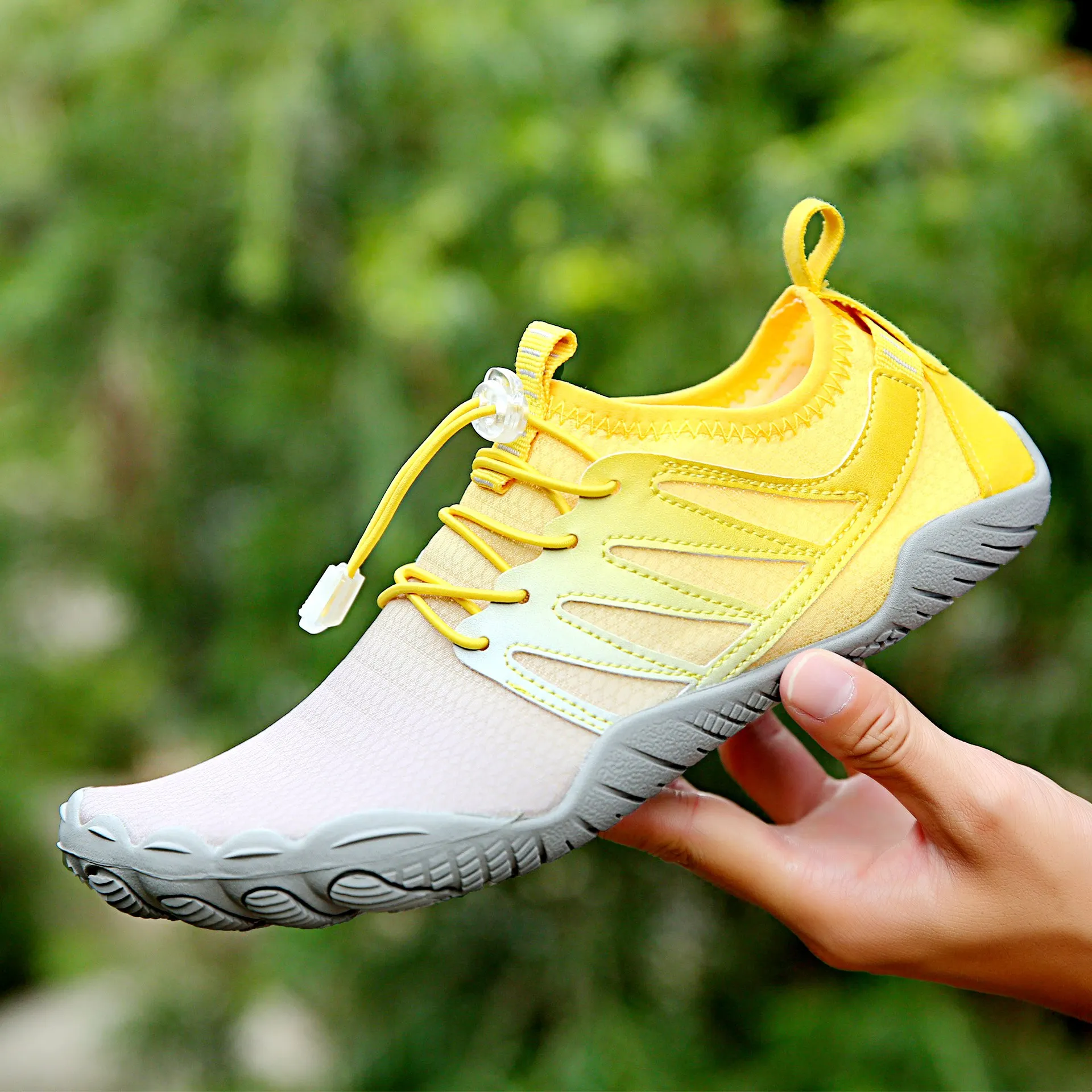 2022 Outdoor Breathable Water Shoes for Men Women Climbing Hiking Upstream Shoes Beach Swimming Barefoot Jogging  Sneakers