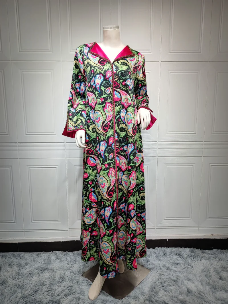Modest Muslim Moroccan Kaftan Dubai Abaya Dress for Women Eid-al-Adha 2023 New Twist Rhinestone Tape Ethnic Print Robe
