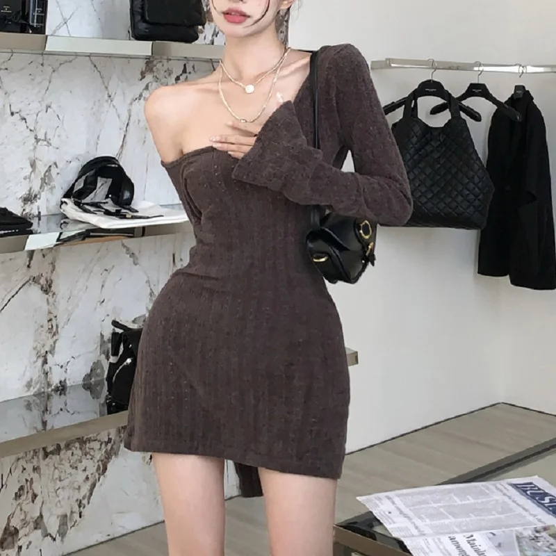 

Сексуальные женские платья для осени, вязаное платье с длинным Расклешенным рукавом, корейское женское однотонное тонкое мини-платье с отк...
