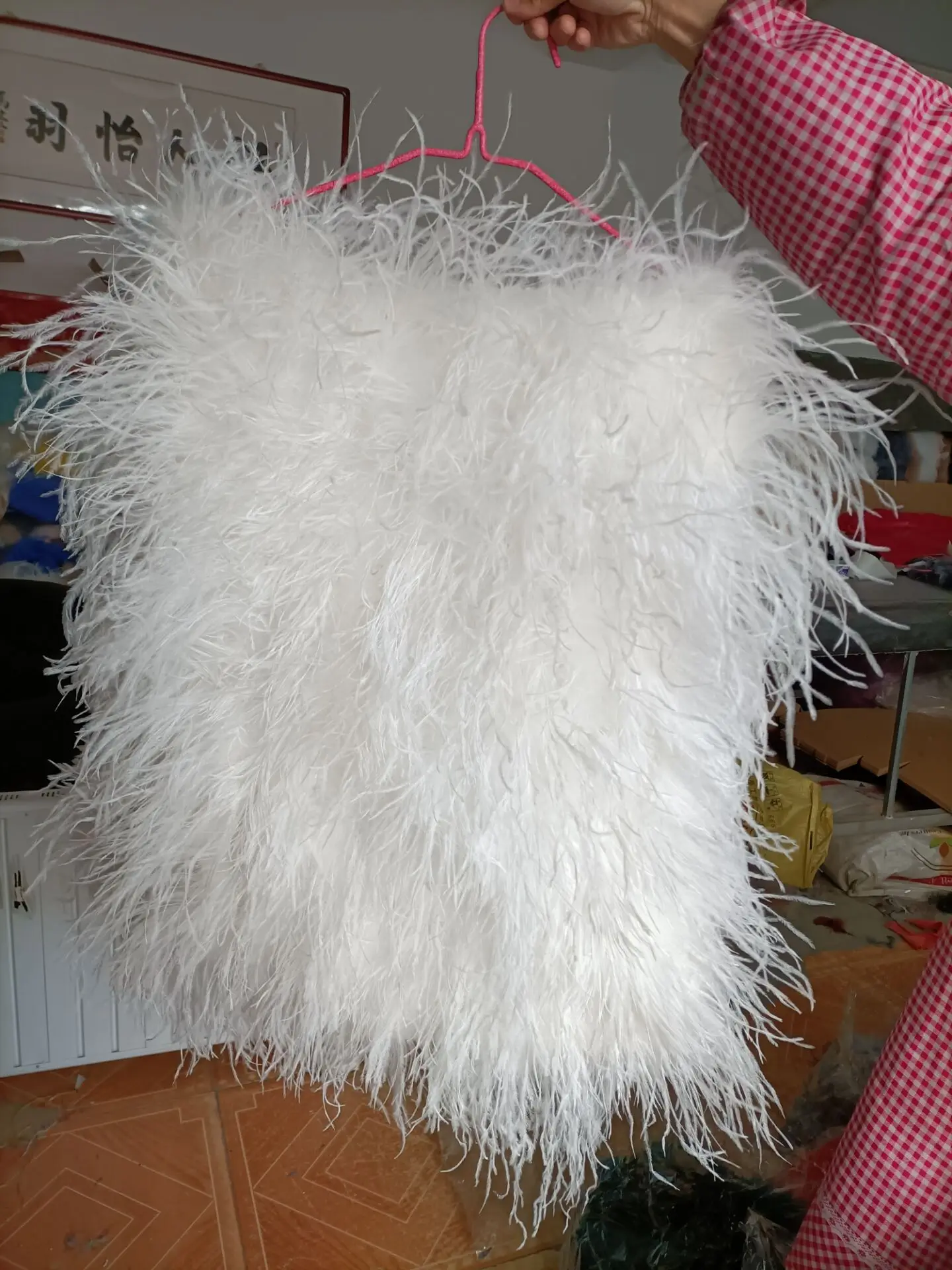 Рисунок 5 - Женское платье из страусиного меха