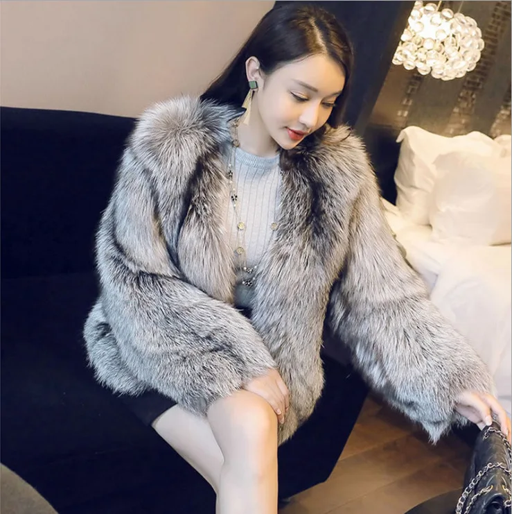 

Faux Fox Fur Coat Women's Short Faux Fur Winter Coat Fashion Casual