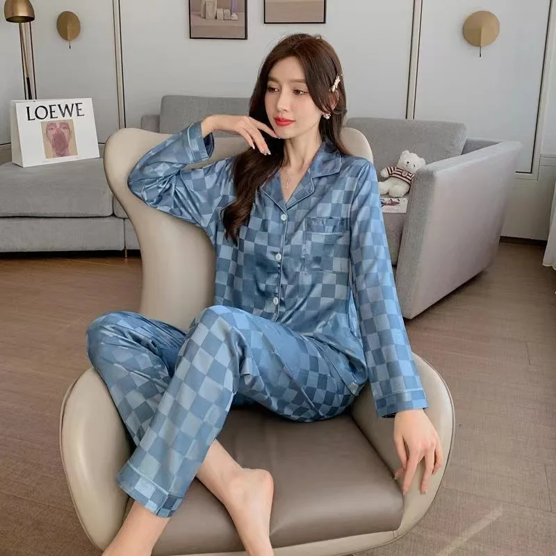 Landuxiu Women's 2022 New Silk Couples Home Wear Fashion Plaid Ice Silk Long Sleeve Two-Piece Set