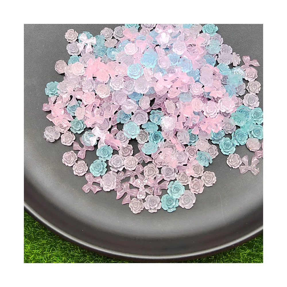 

Смешанные блестящие прозрачные Фотообои