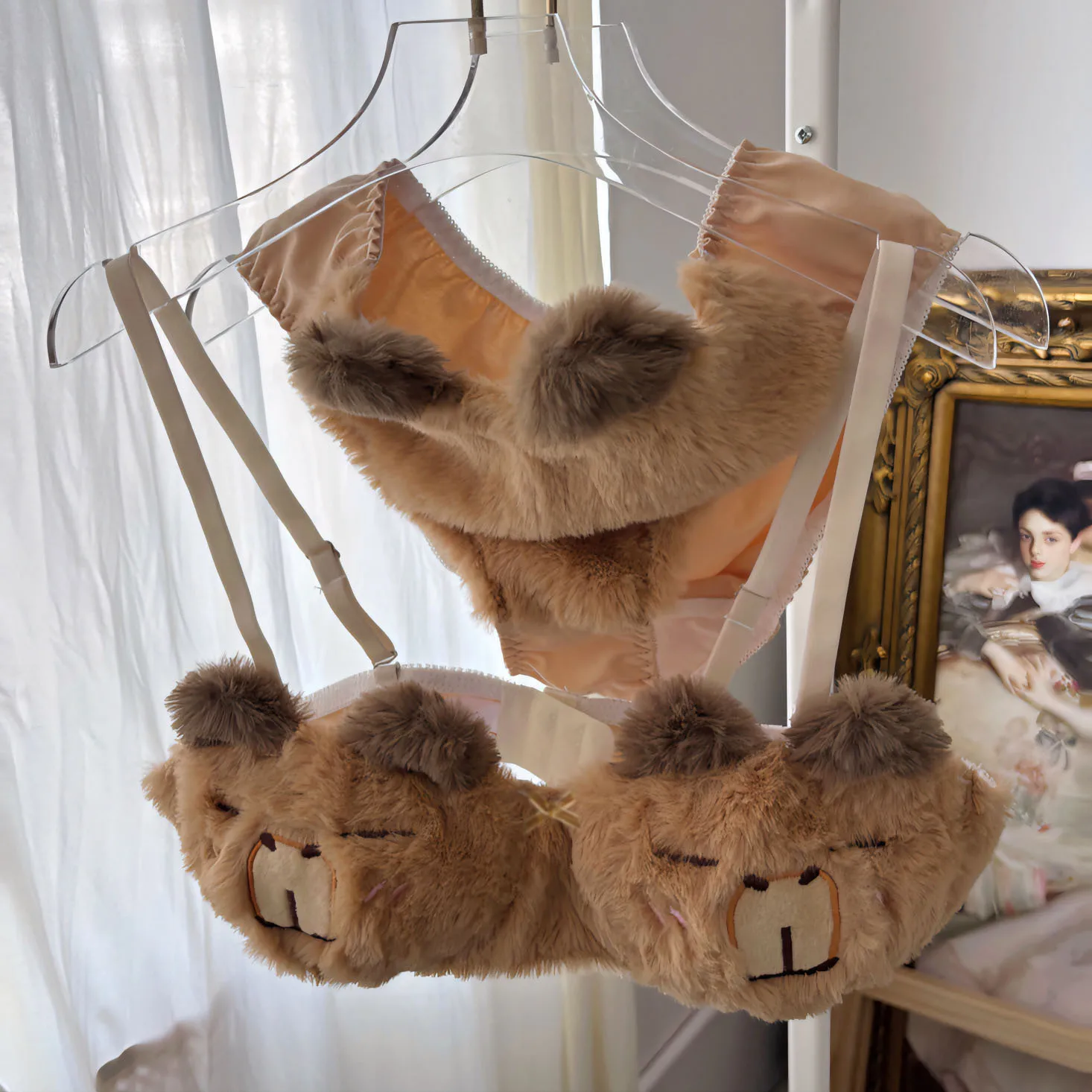 Женский бюстгальтер и трусики из 2 предметов с рисунком медведя нечеткий