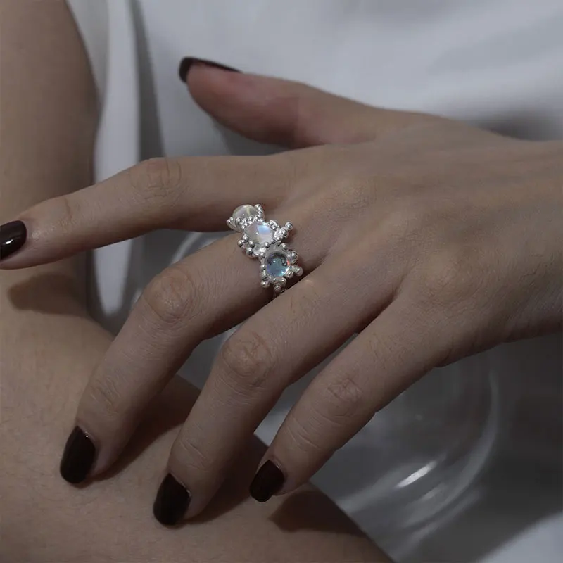 

Fashion Moonstone Rings for Women Trend ins Irregular Ajustable Index Finger Ring Cool Party Jewelry