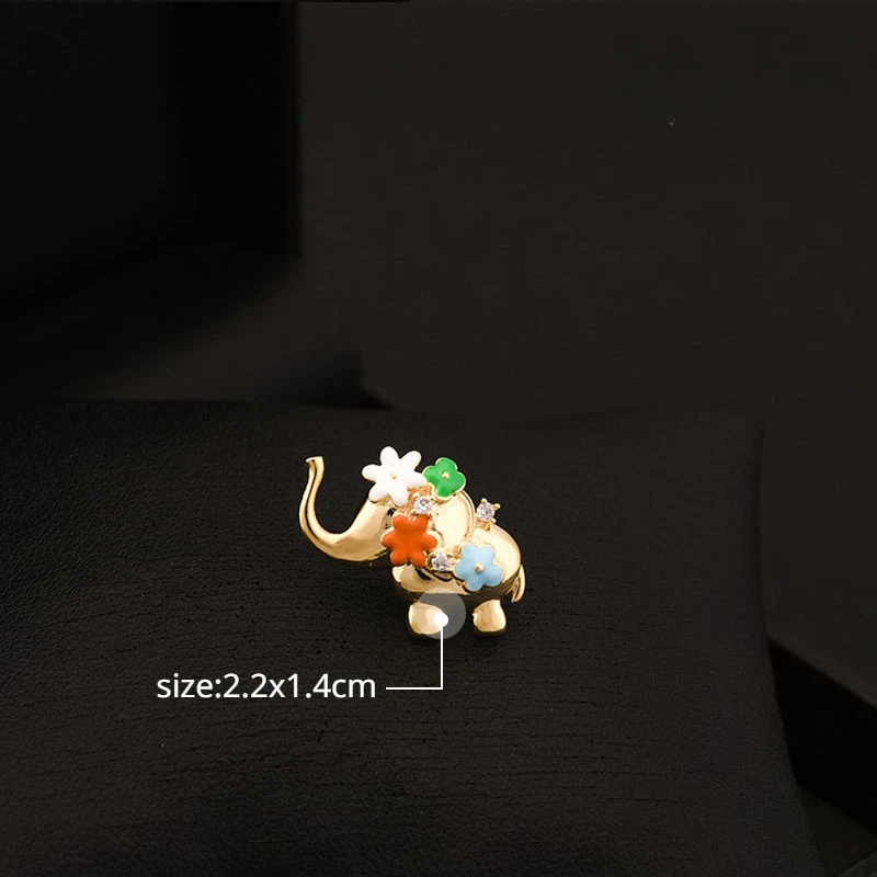 Flowers and Baby Elephants Niche Delicate Brooch Japanese Girls Cute Animal Small Collar Pins Women's Suit Accessories Jewelry