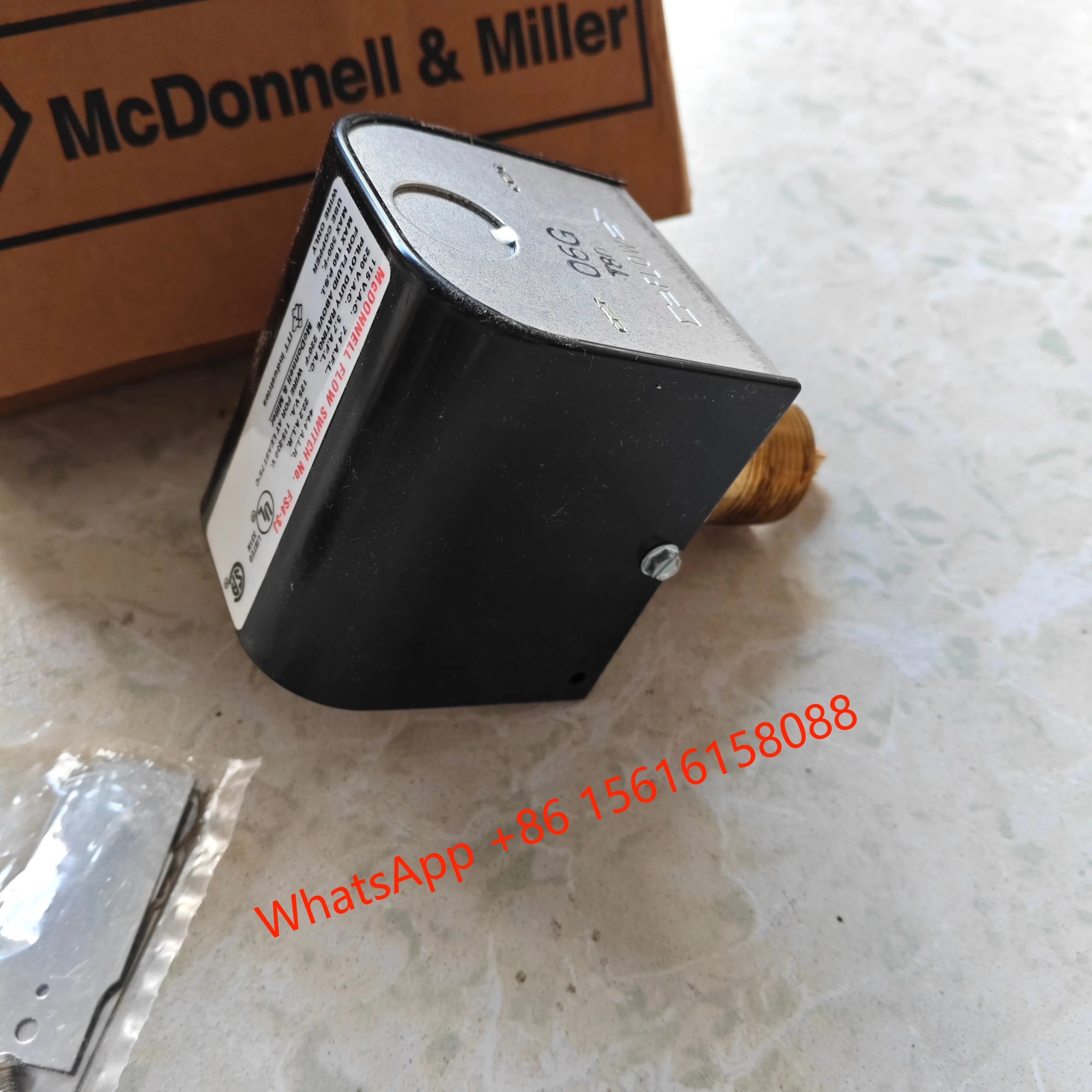 Фото Совершенно новый, оригинальный стоковый (ITT) переключатель потока McDonnell и Miller FS4-3J, совместимый с FS4-3J. №2