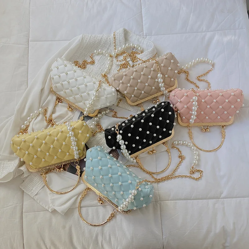 2022 New fashion hand bill of lading shoulder slant pearl with Cheongsam bag Dinner dress princess bag