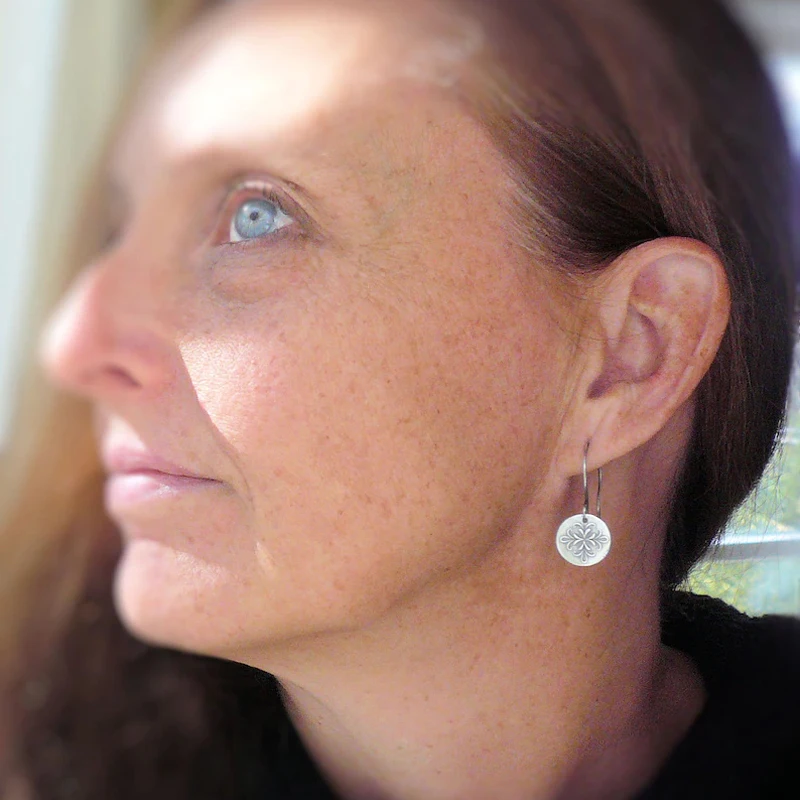 

Женские серьги-подвески серебряного цвета, в форме Луны, звезды, кота