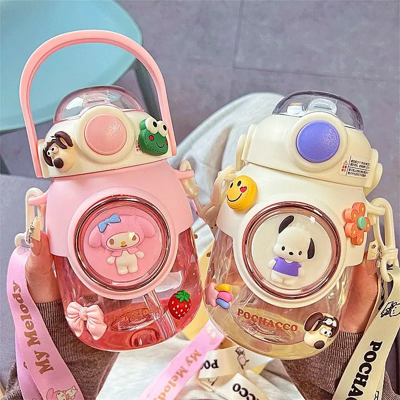 

Sanrio детская сетчатая красная милая девушка сердце большая емкость соломенная чашка красивая фотография