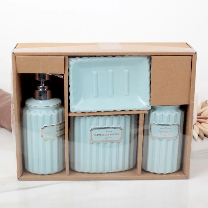 Набор аксессуаров для ванной комнаты &quotКлассика&quot 4 предмета (дозатор 350 мл