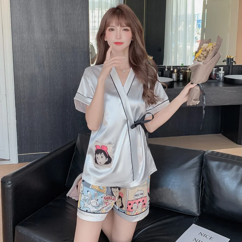 Disney Snow White Silk Pajamas Set for Women Pyjamas Casual Short Sleeve Kimono and Shorts Homewear Ladies Sleepwear Sets 2022