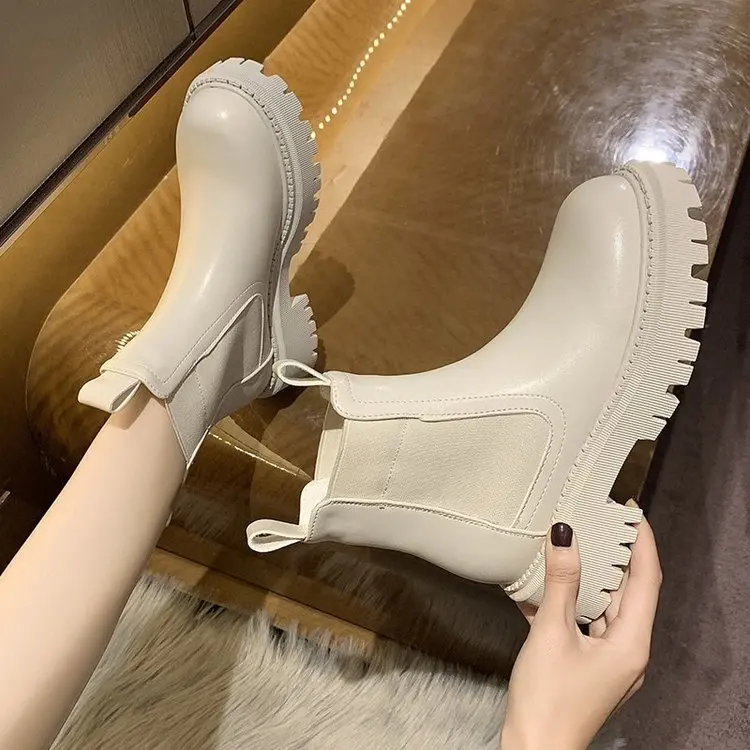 

Fashion 2022 New Chunky Boots Platform Women Ankle Female Sole Pouch Ankle Botas Mujer Round Toe Slip-On Botas Altas Mujer