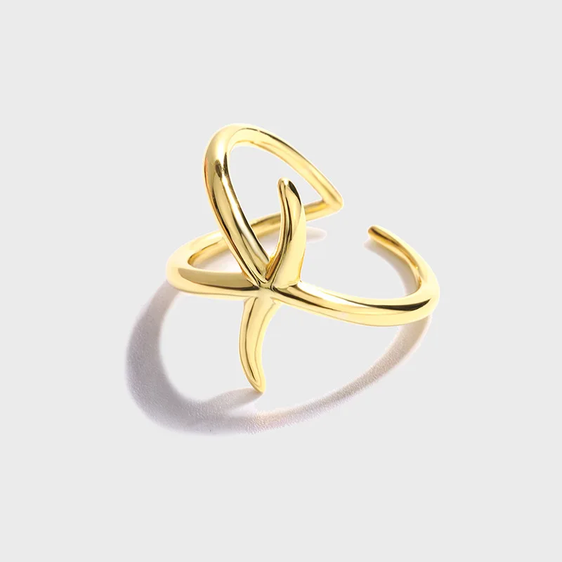 

Sterling silver Korean version of the ring INS simple geometric cold wind irregular lines glossy temperament all-match ring
