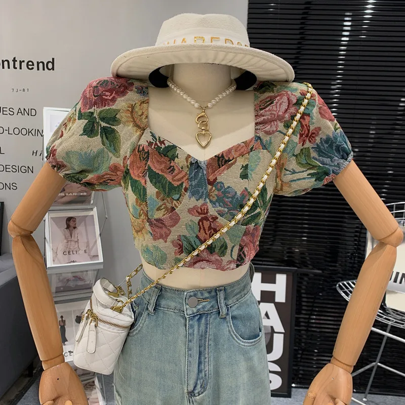 

Женская винтажная рубашка с рукавами-фонариками и V-образным вырезом