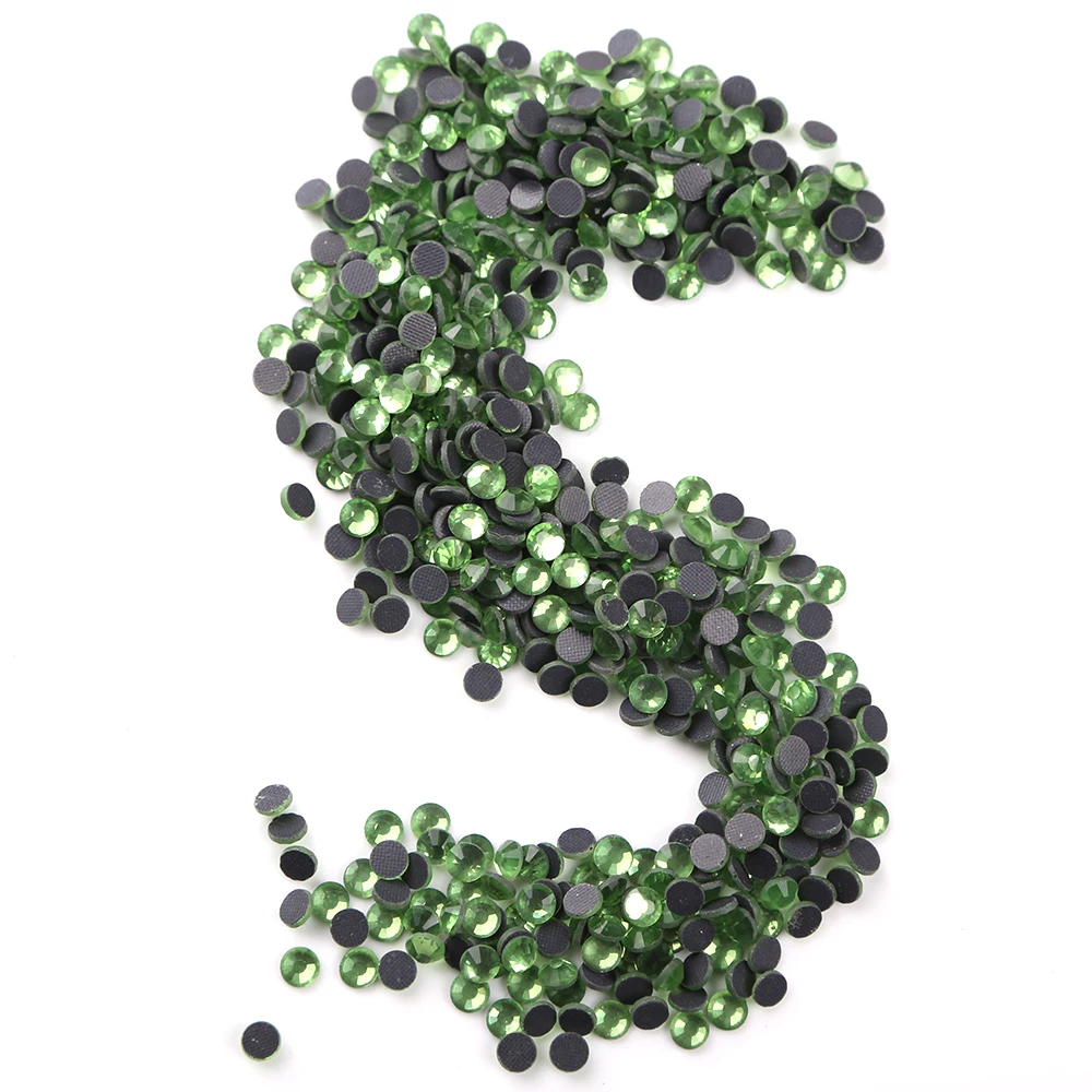 

5 bags /lot ss20 (4.6-4.8mm) DMC Peridot Color Crystal Rhinestones DMC Hot Fix Stone/Crystal Beads Loose Rhinestone