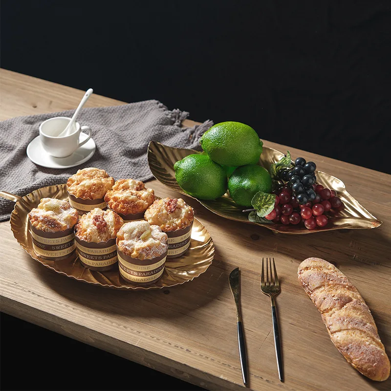 

Creative Metal Tree Leaf Shape Household Dessert Fruit Tray Nordic Luxury Style Restaurant Hotel Towel Supplies