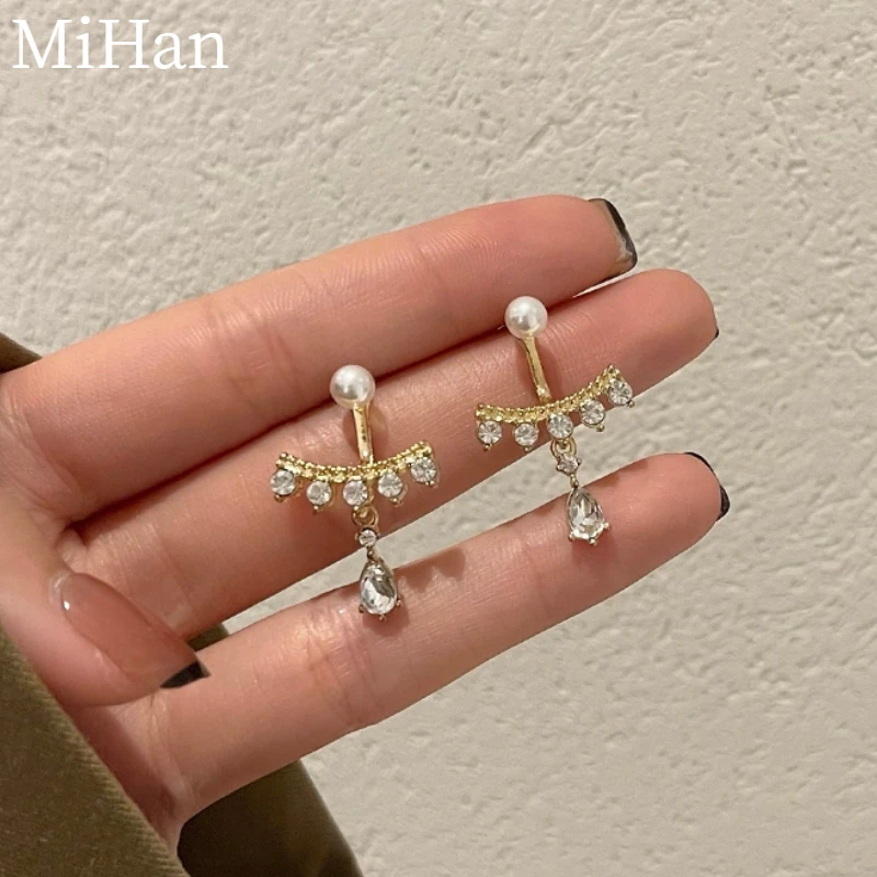 

Mihan Women Jewelry Simulated Pearl Earring Popular Design High Quality Shiny Crystal Drop Earrings For Girl Lady Gifts