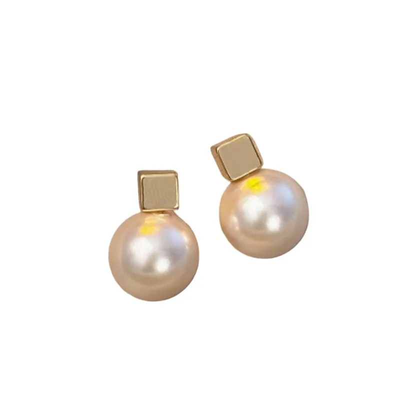 Легкие роскошные серьги-гвоздики с жемчугом из Южной Кореи женские