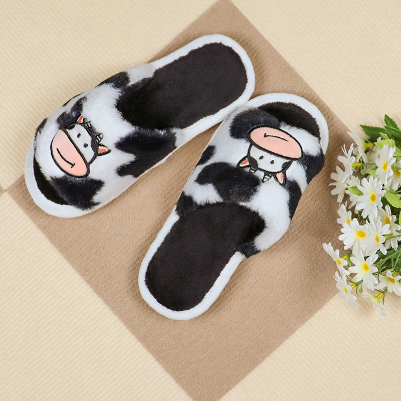 Тапочки с открытым носком и героями мультфильмов милые пушистые шлепанцы