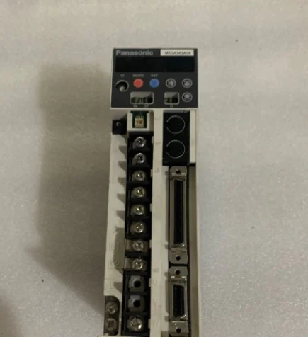 

Сервопривод msda3a1a, бывший в употреблении, 90% новый, гарантия 3 месяца, быстрая доставка