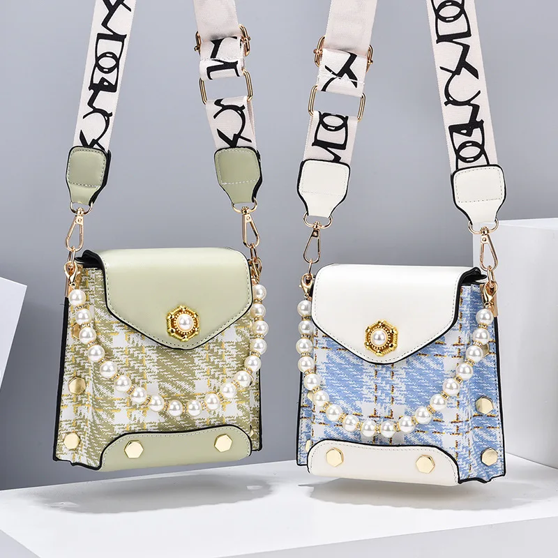 

Bag Women 2022 Net Red New Trendy Fashion One-shoulder Mobile Phone Bag Pearl Chain All-match Messenger Small Square Bag Women