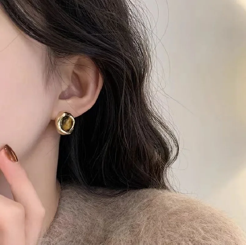 Новые серьги в стиле Майяра кофейного цвета с тигровыми глазами и камнями модные