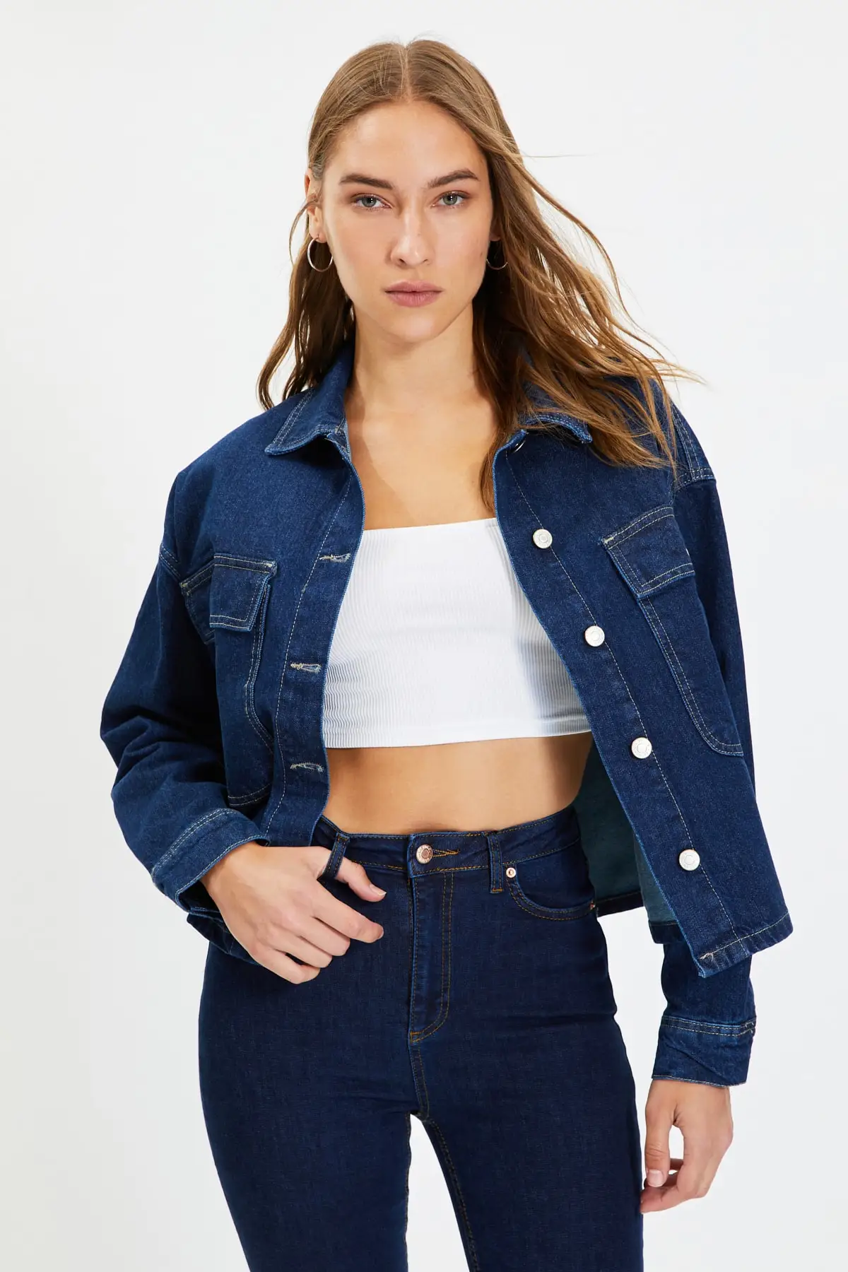 

Trendyol Pocket Detail Denim Jacket TWOAW22CE0345