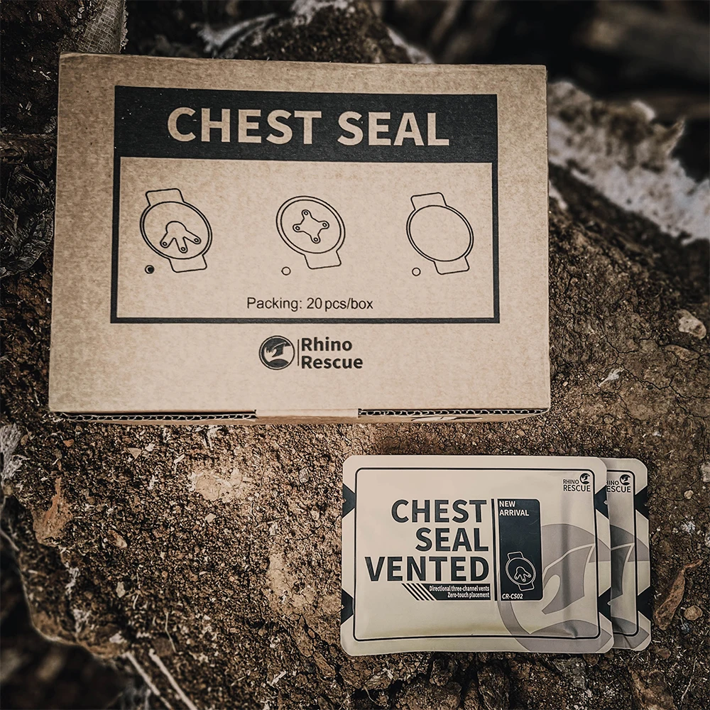 RHINO Chest Seal medical chest seal vented 3 holes two handles Prevent puncture wounds Pneumothorax Emergency first aid