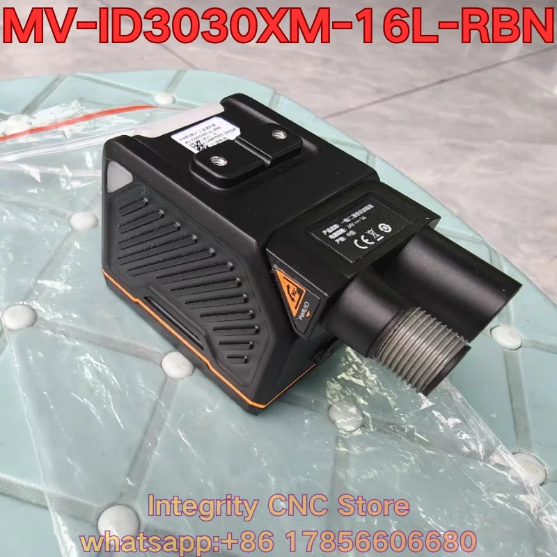 Фото Проверка функционала б/у промышленного считывателя кодов MV-ID3030XM-16L-RBN показывает нормальную работу. №3